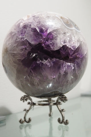 Crystal - Sphere - Amethyst  Quartz