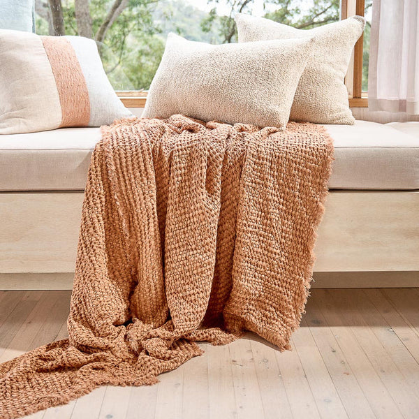 ED - Element Throw Green - Fabulous Home